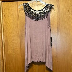 Willi Smith Mauve Sleeveless Top with Black Silver Crochet Detail Large New